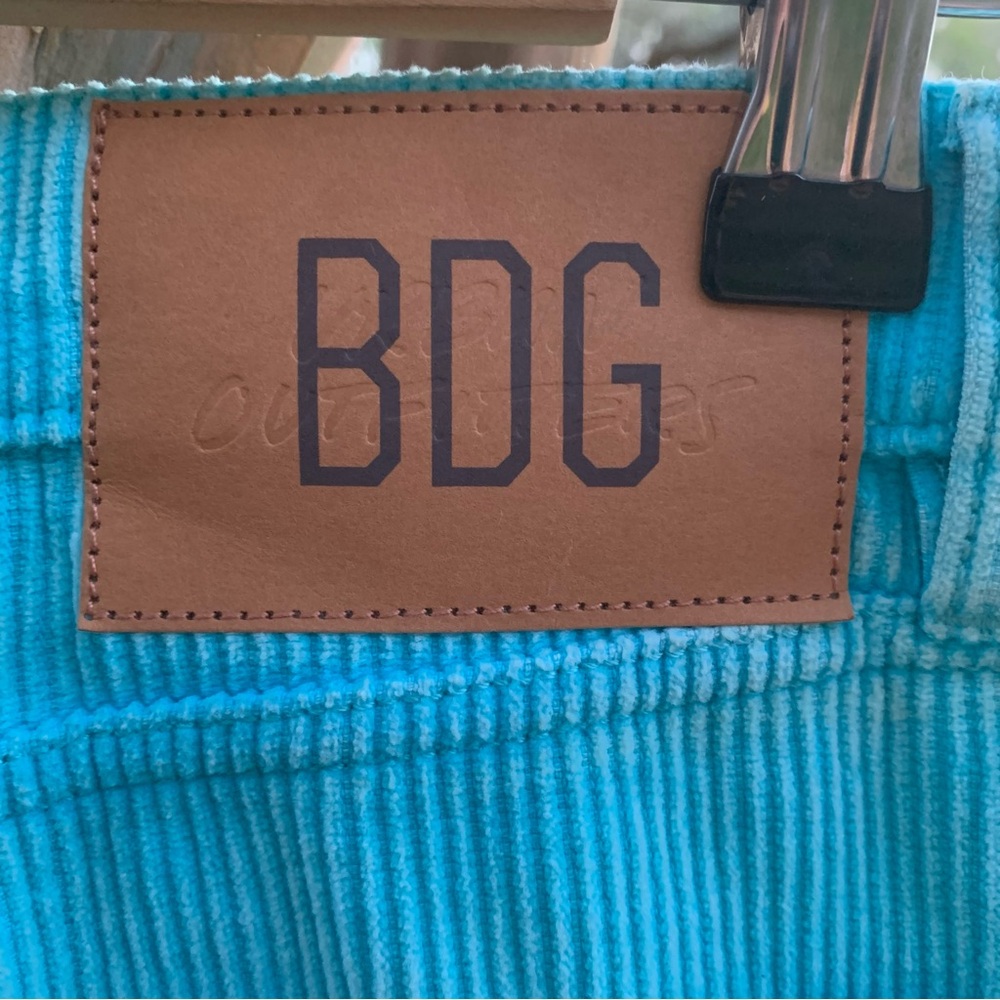 UO BDG High & Wide Corduroy Pants in Turquoise/Blue - Picture 9 of 12